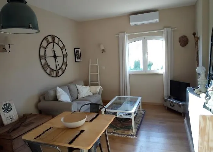 Nora Velha T1 Apartamento Tavira